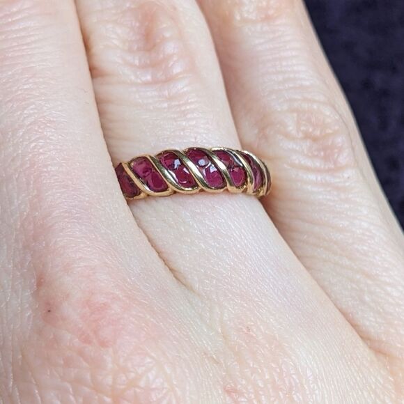14k gold ruby band  - Picture 1 of 7